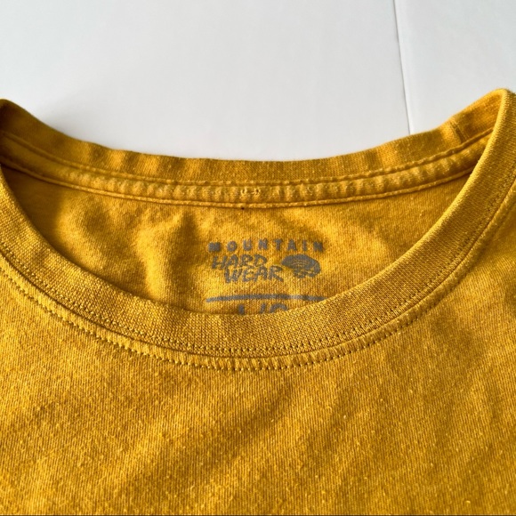 Mountain Hardwear Dark Yellow Logo Tee Men’s Size Large - Picture 4 of 8